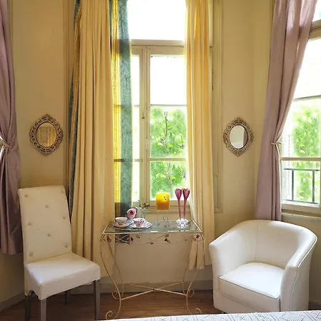Chateau Leconte Salonic