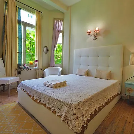 Chateau Leconte 公寓