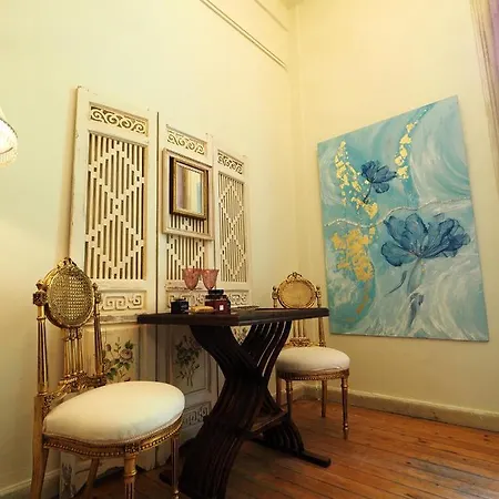 Chateau Leconte Apartment